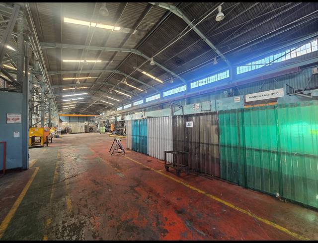 9,058M² FACTORY FOR SALE IN TUNNEY